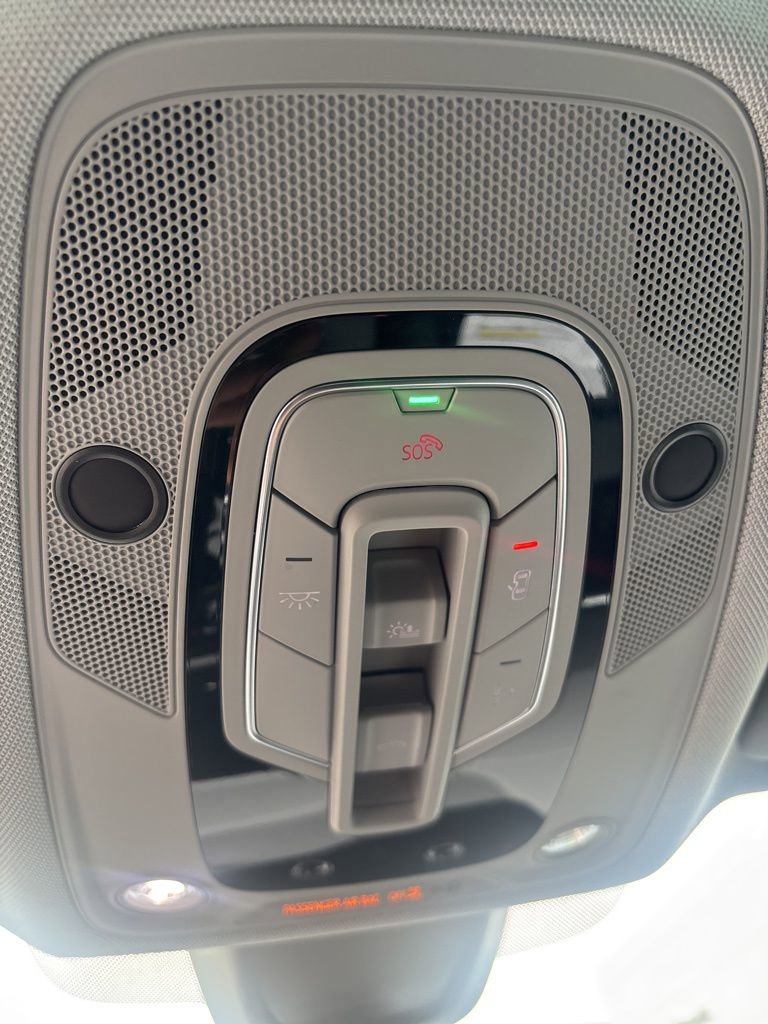 Used 2024 Audi Q5 2.0T Premium image 22