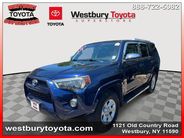 Used 2018 Toyota 4Runner SR5 AWD/4WD image 3