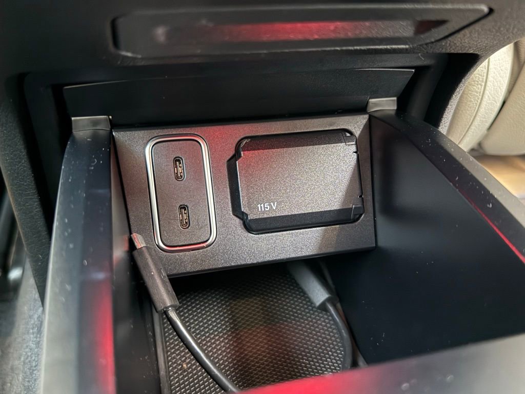 Used 2022 Mercedes-Benz GLS 450 4MATIC w/ Warmth & Comfort Package image 40