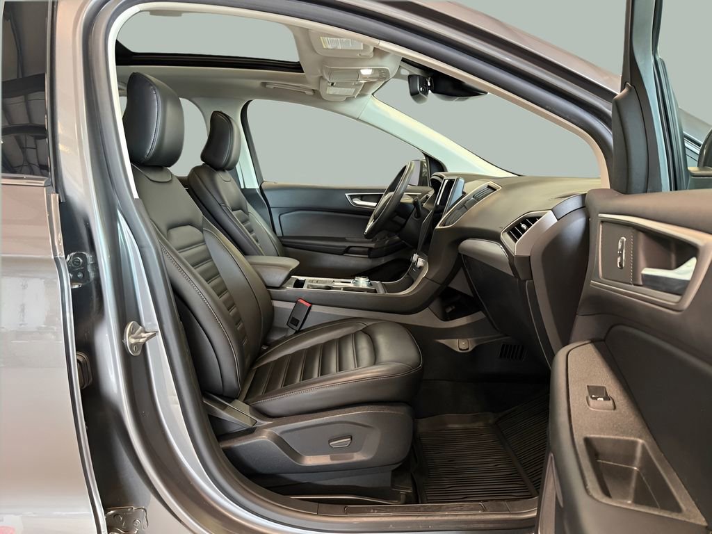 Used 2022 Ford Edge SEL w/ Convenience Package AWD/4WD image 30