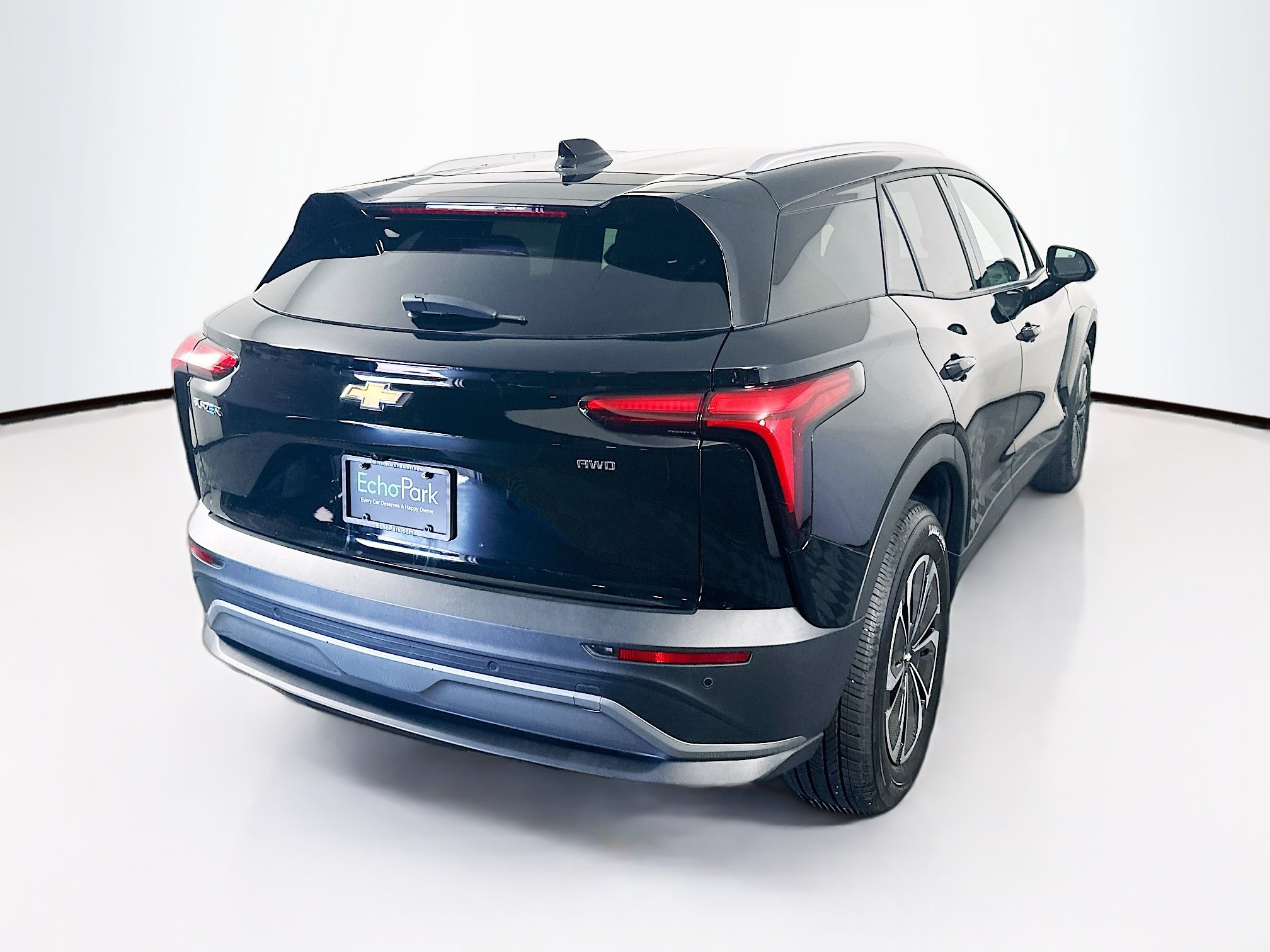 Used 2024 Chevrolet Blazer EV LT AWD/4WD image 9