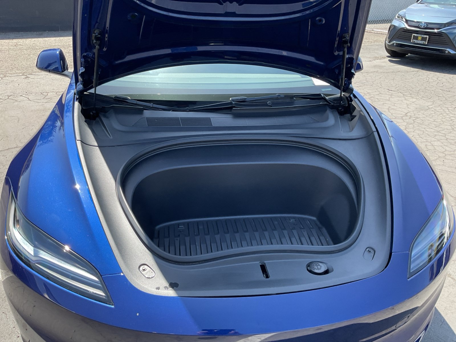 Used 2025 Tesla Model 3 Long Range AWD/4WD image 21