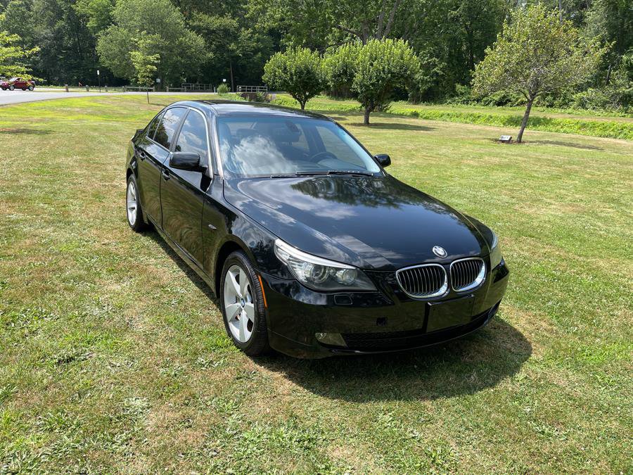 Used 2008 BMW 528xi Sedan AWD/4WD image 1