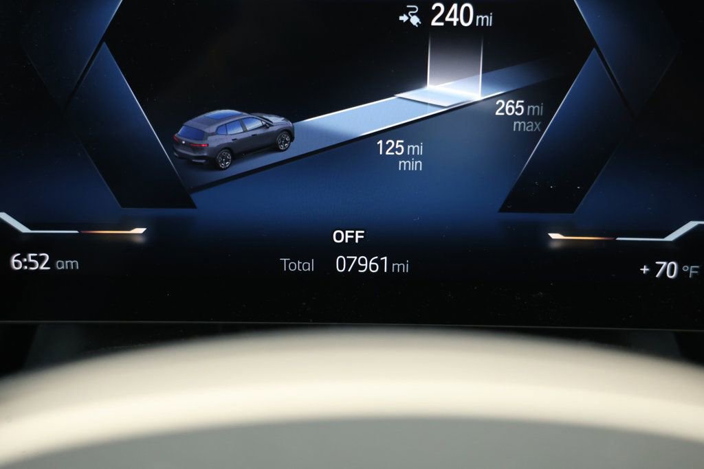 Used 2023 BMW iX M60 w/ Executive Package image 13