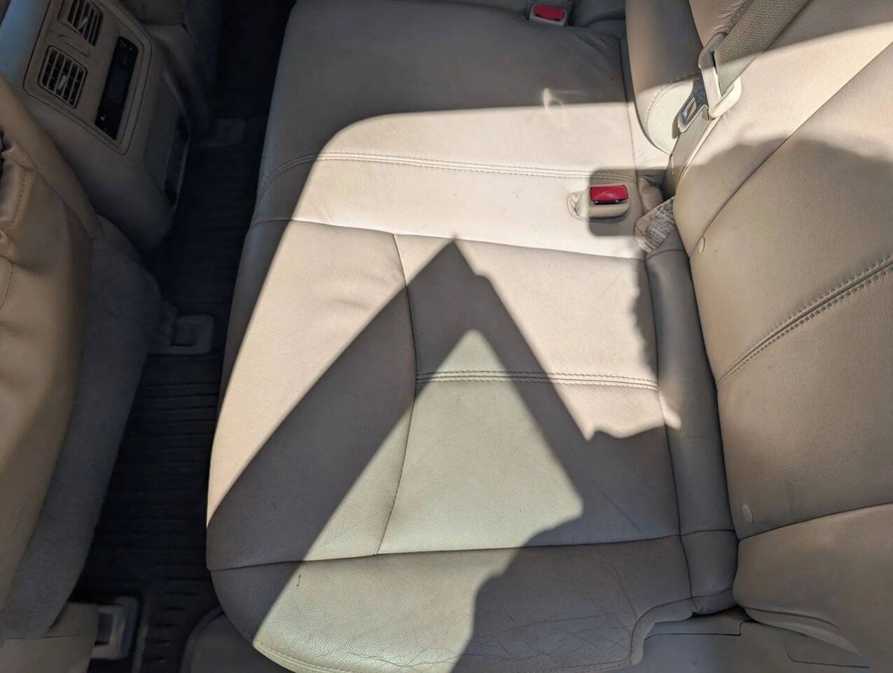 Used 2013 Nissan Pathfinder SL FWD image 29