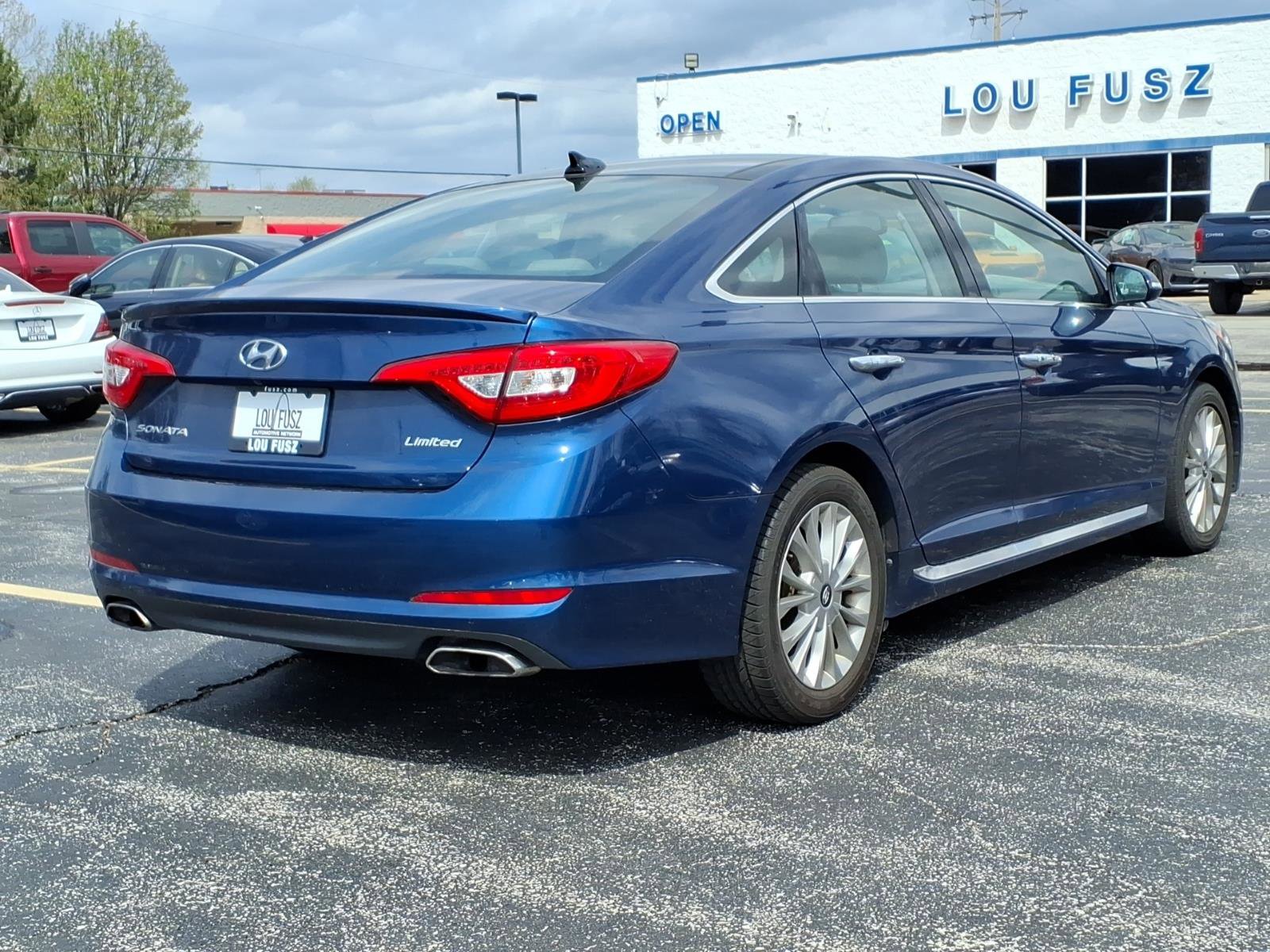 Used 2015 Hyundai Sonata Limited w/ Option Group 05 image 28
