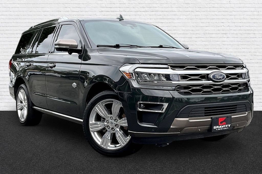 Used 2023 Ford Expedition King Ranch RWD image 3