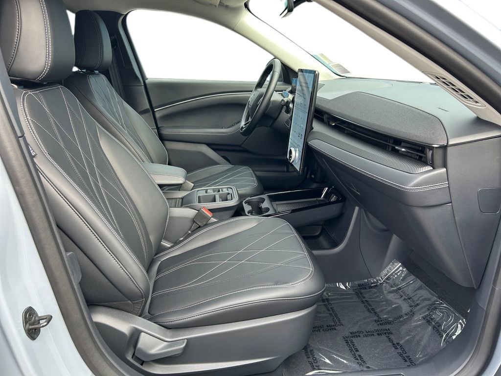 Used 2025 Ford Mustang Mach-E Select RWD image 10
