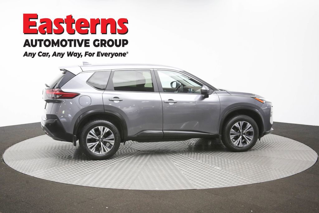 Used 2023 Nissan Rogue SV AWD/4WD image 39