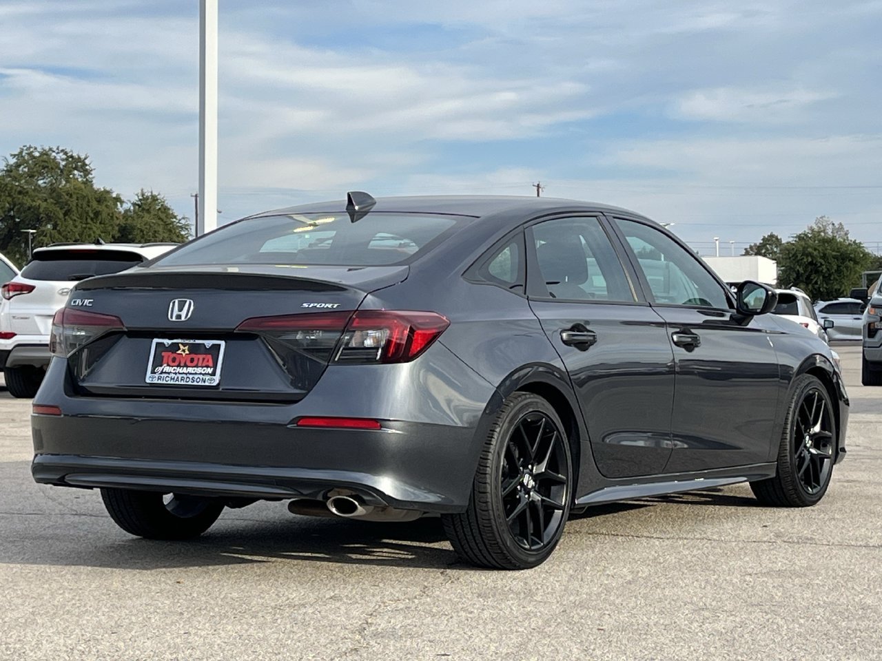 Used 2025 Honda Civic Sport image 4