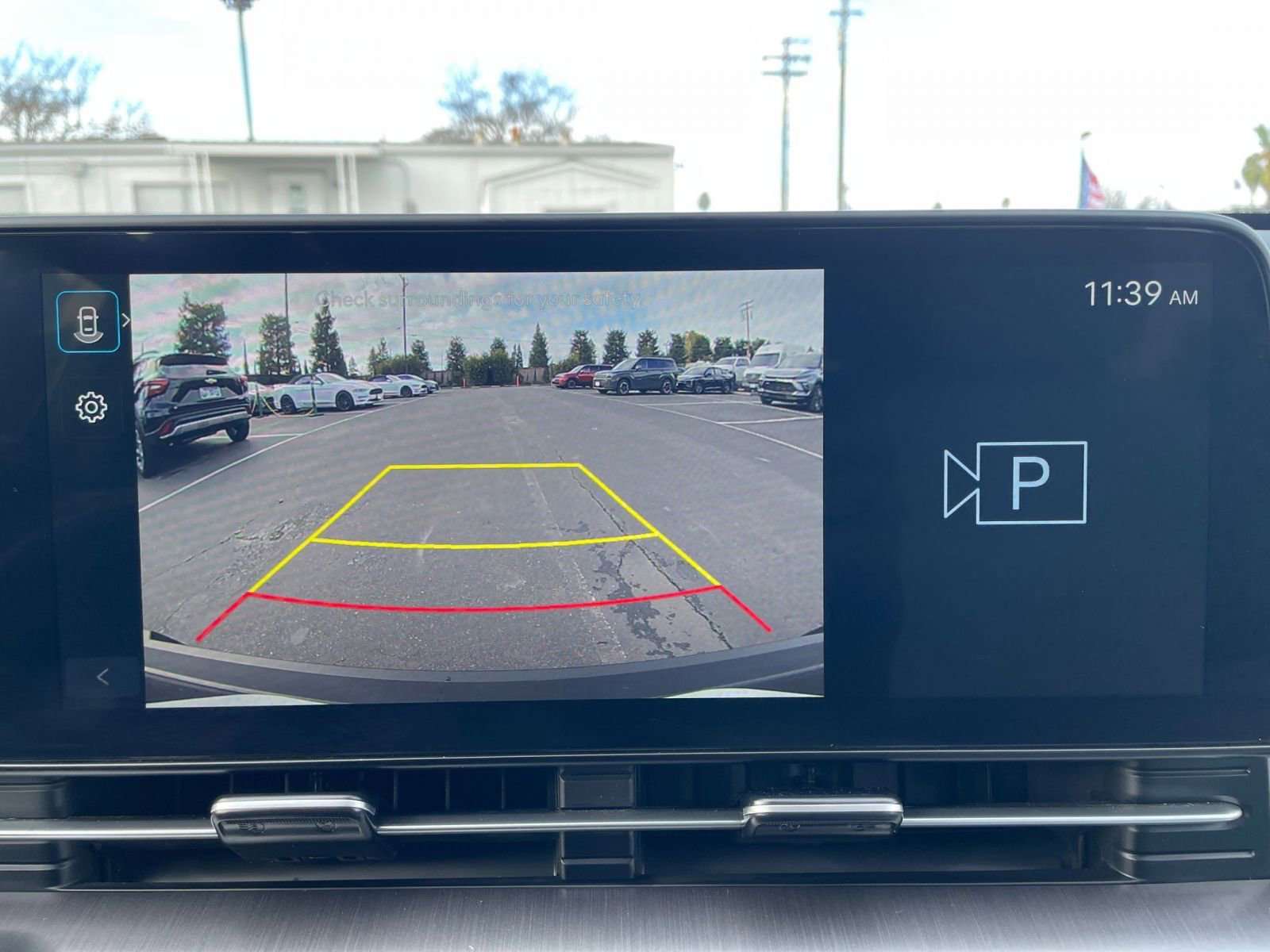 Used 2025 Hyundai Kona SEL image 17