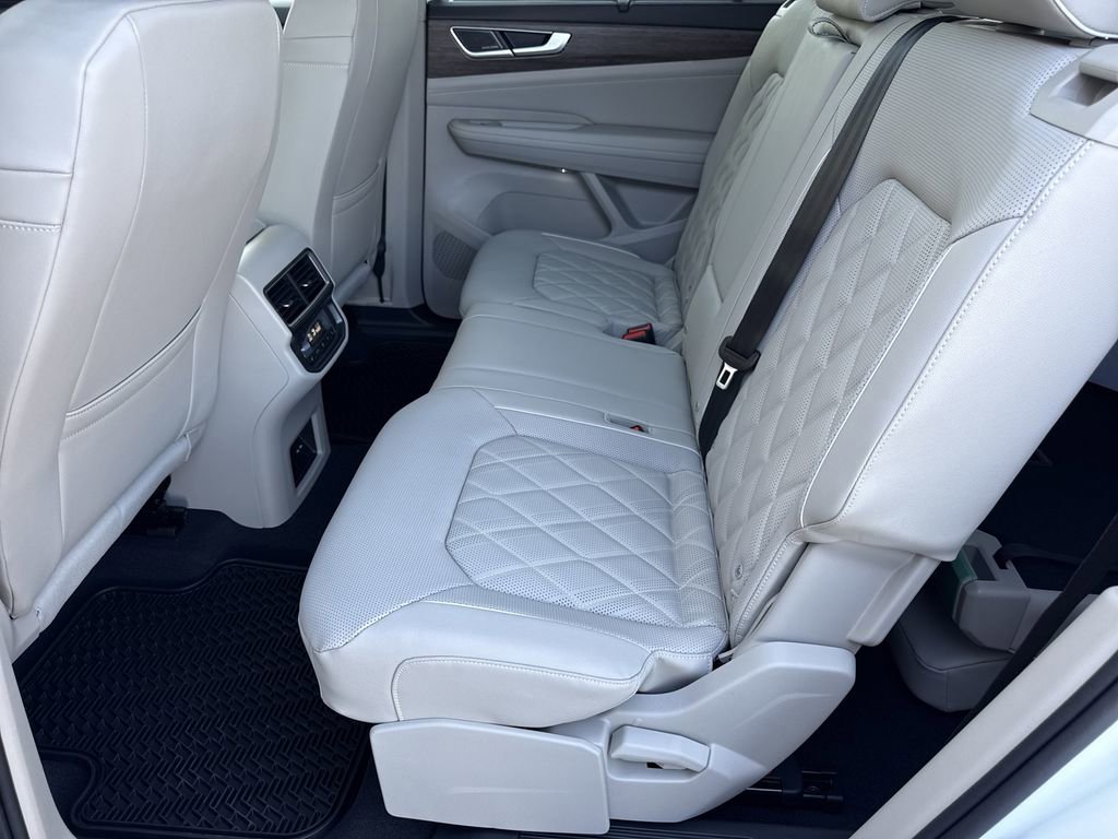 New 2026 Volkswagen Atlas SEL Premium R-Line image 32