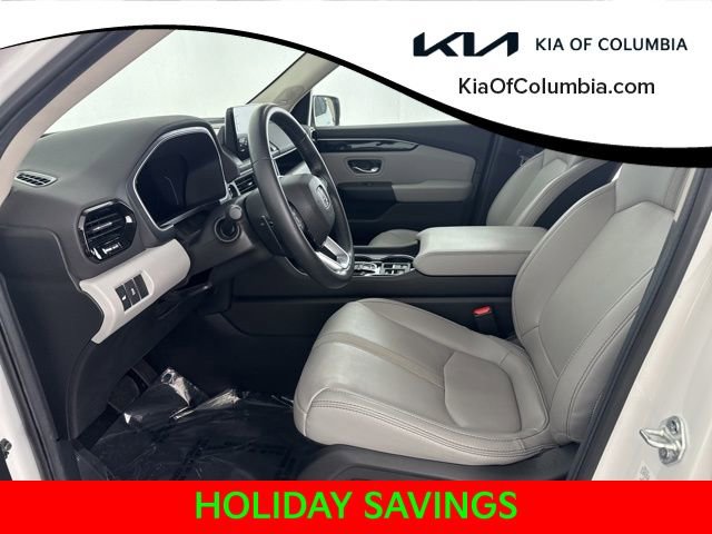 Used 2025 Honda Pilot Touring image 22