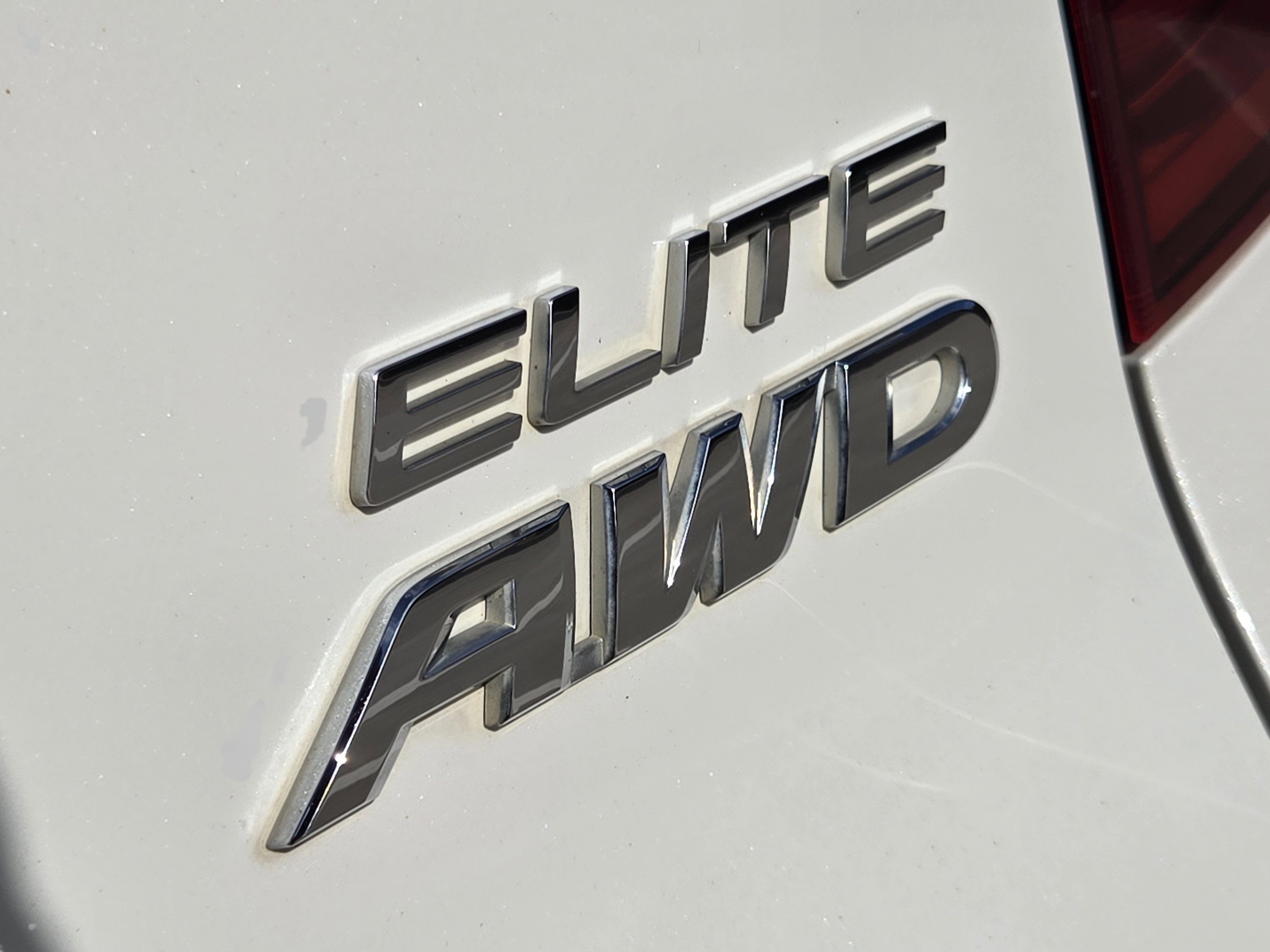Used 2020 Honda Pilot Elite image 32