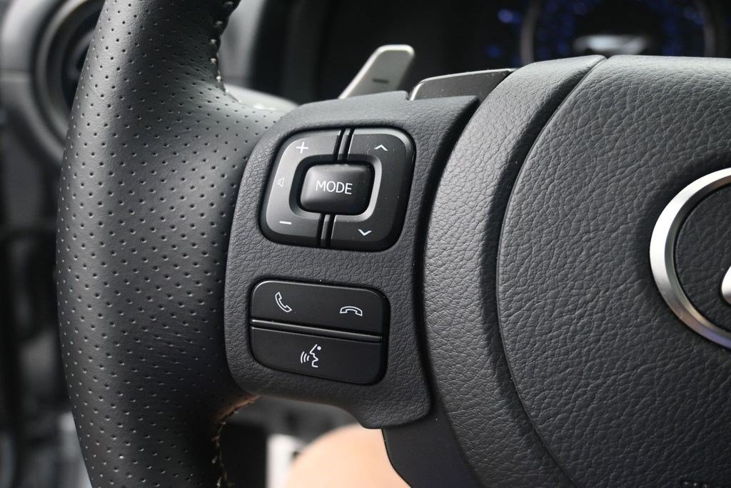 Used 2025 Lexus IS 350 F Sport w/ Accessory Package 2 RWD image 21