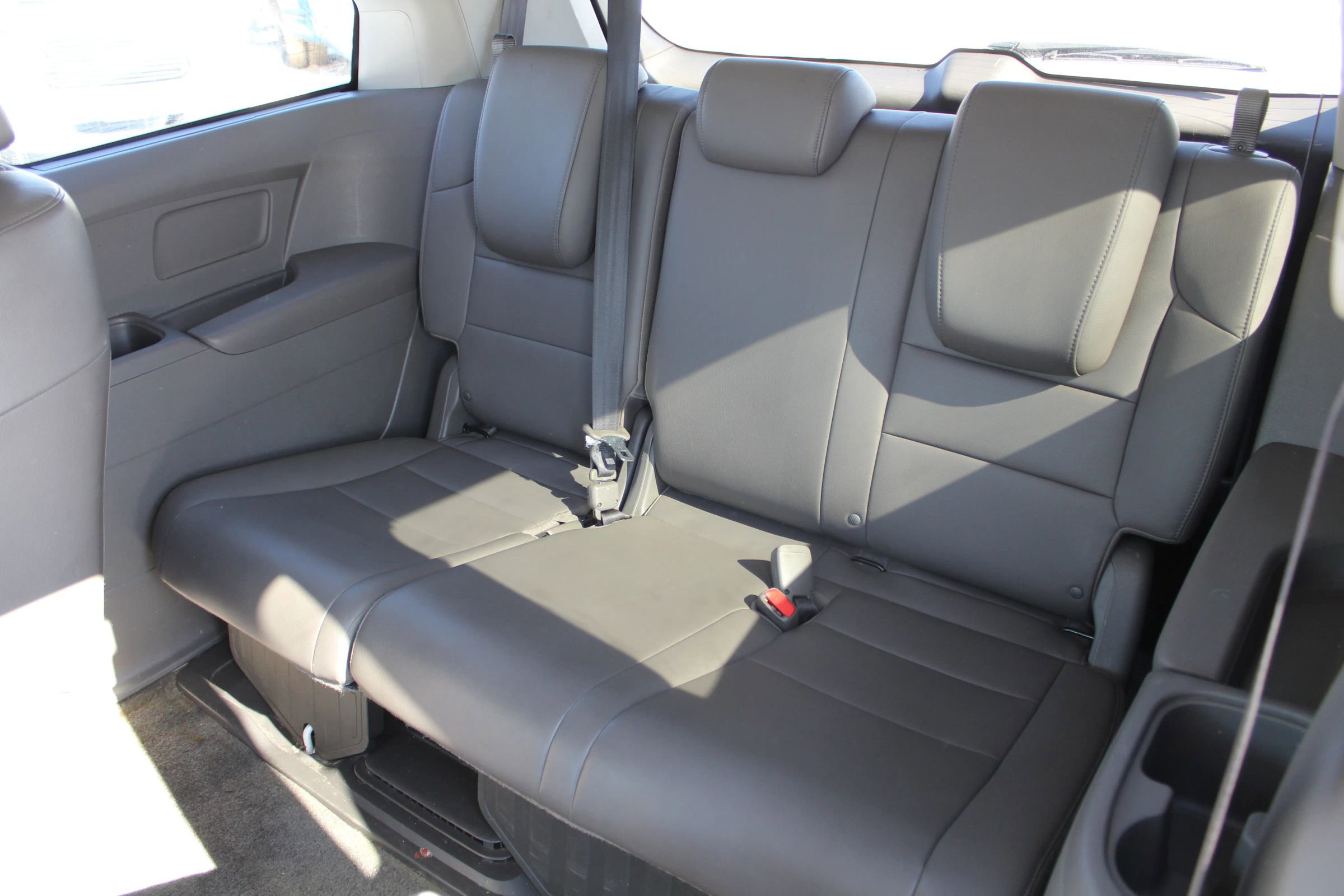 Used 2012 Honda Odyssey EX-L image 27