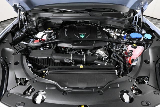 New 2025 Maserati Grecale GT AWD/4WD image 38