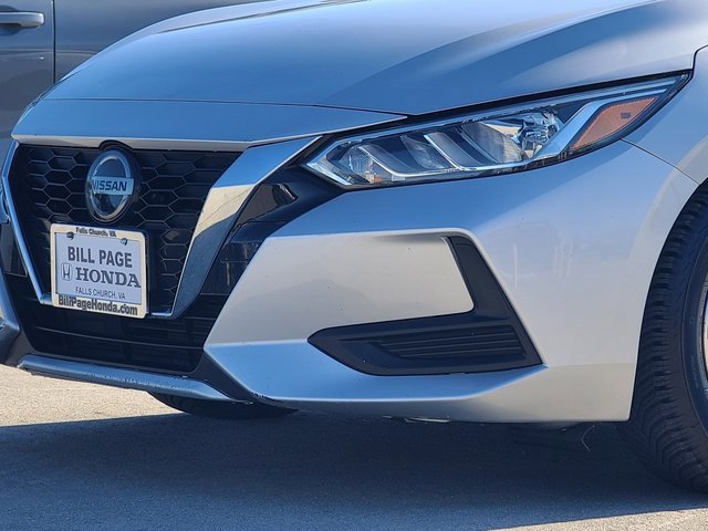 Used 2020 Nissan Sentra SV image 3