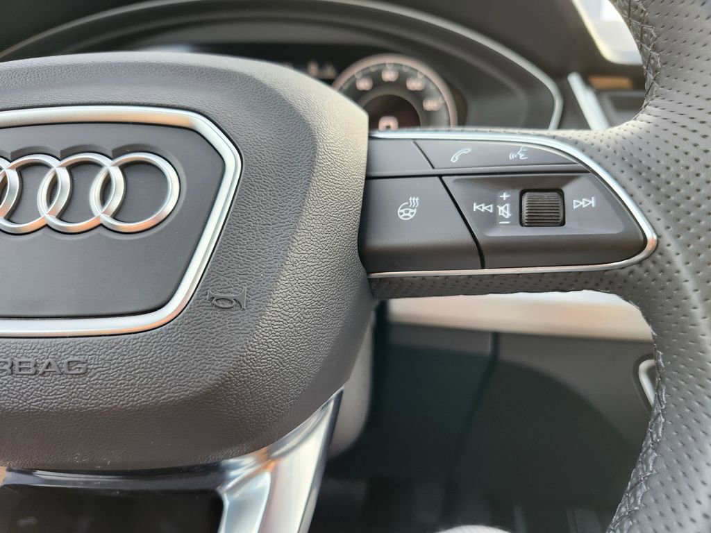 Used 2024 Audi Q5 e Prestige image 16