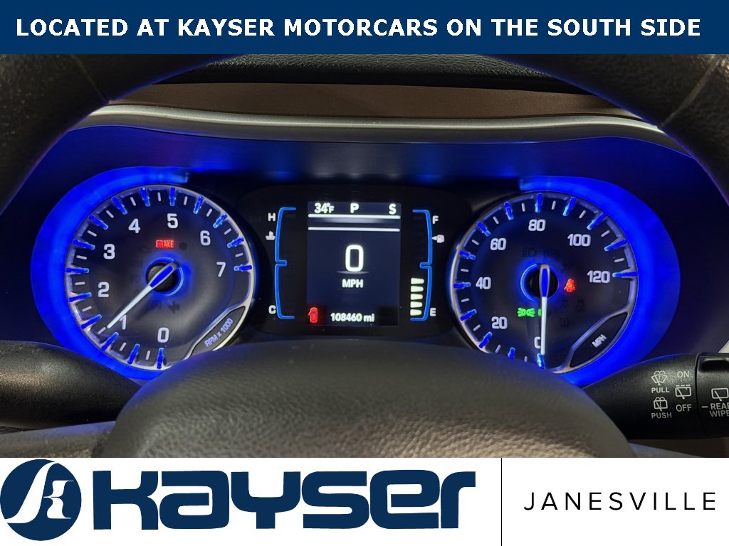 Used 2017 Chrysler Pacifica Touring image 37