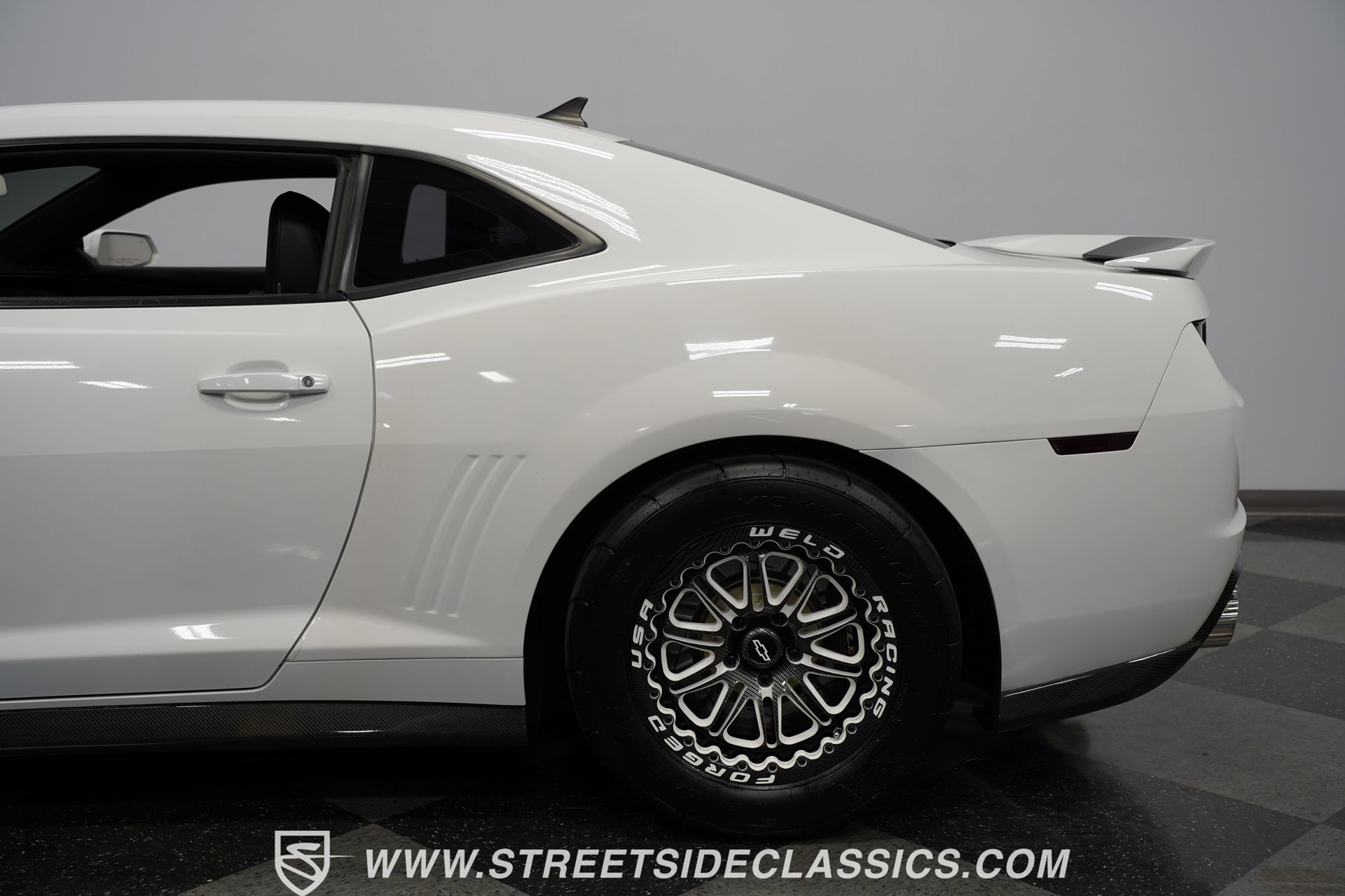 Used 2013 Chevrolet Camaro ZL1 image 22