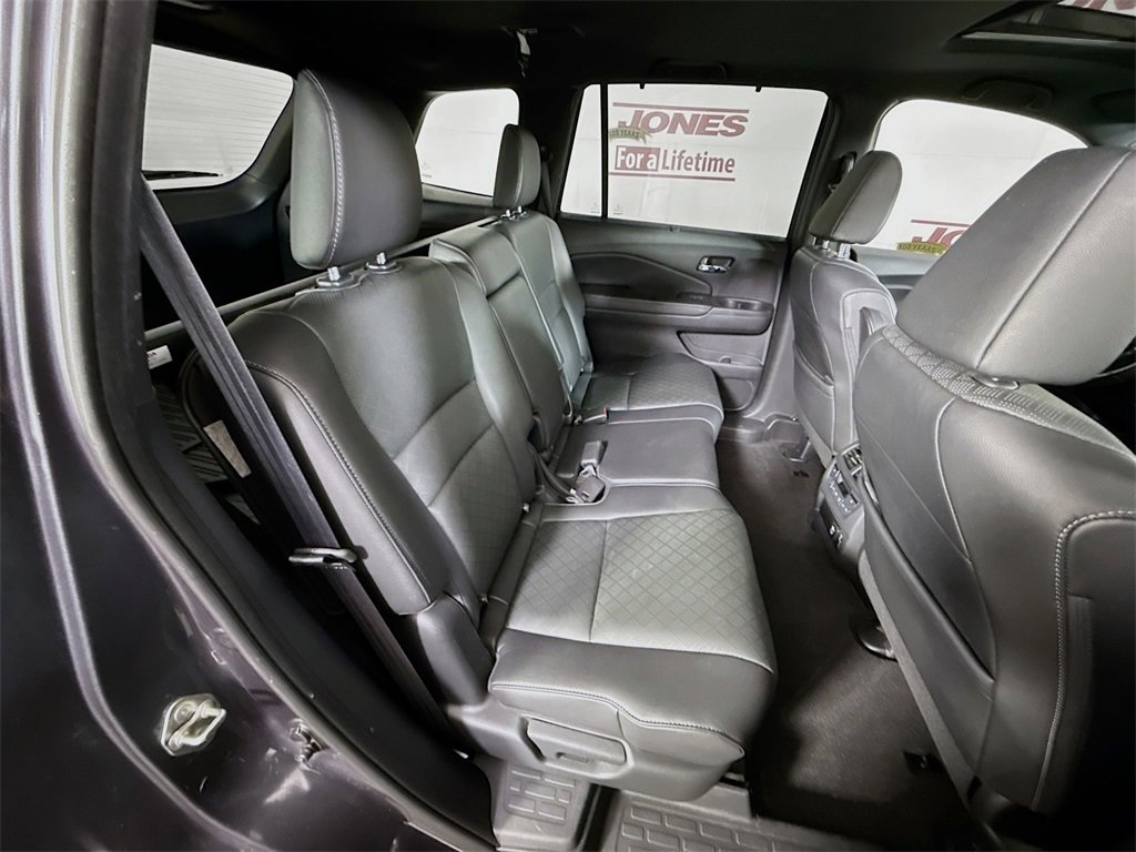 Used 2019 Honda Passport Touring image 32