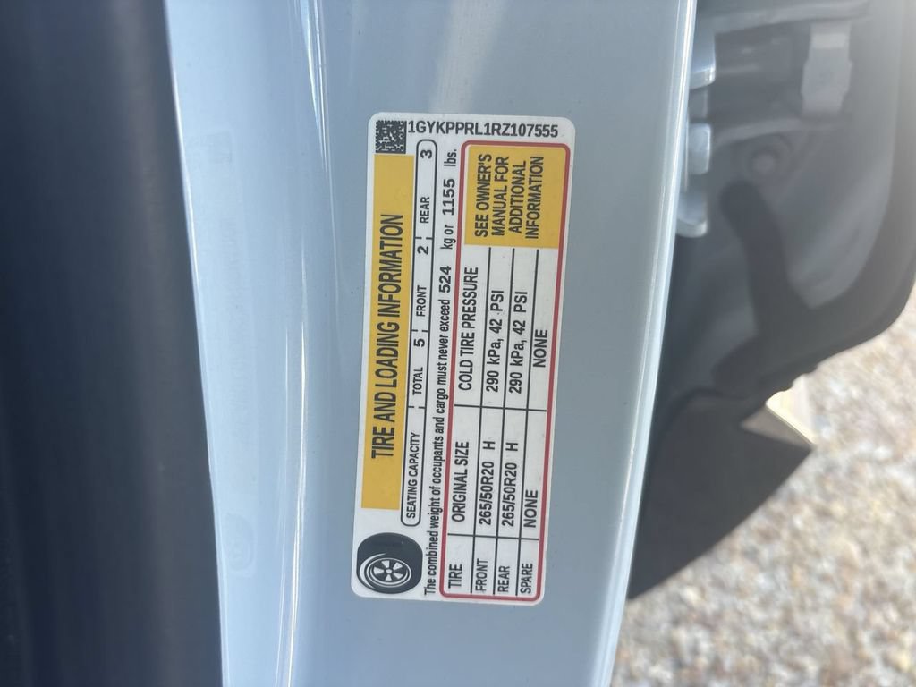 Certified 2024 Cadillac Lyriq Luxury AWD/4WD image 35