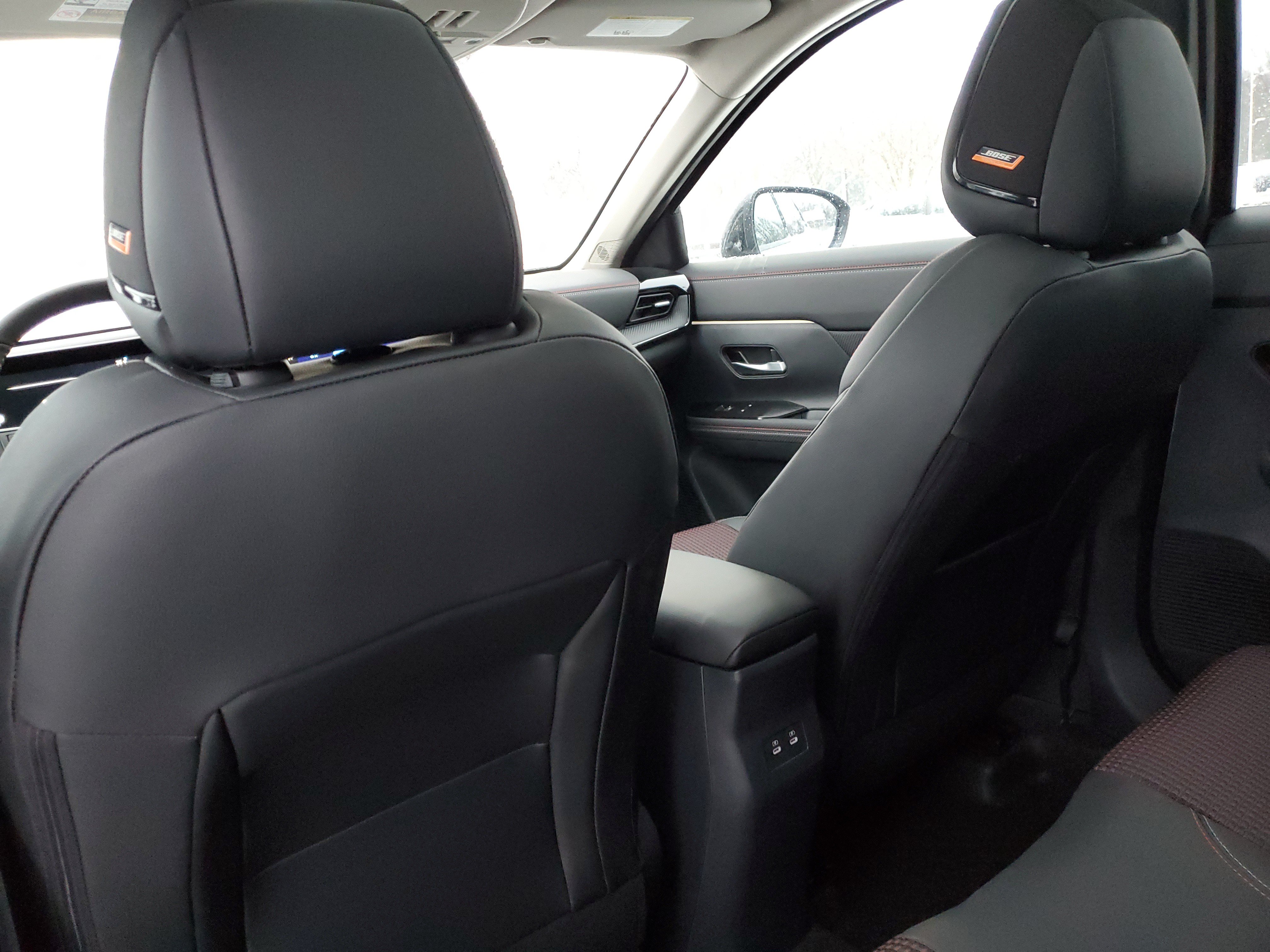 New 2026 Nissan Kicks SR w/ SR Premium Package AWD/4WD image 28