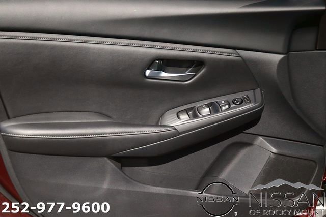 Used 2025 Nissan Sentra SV image 10