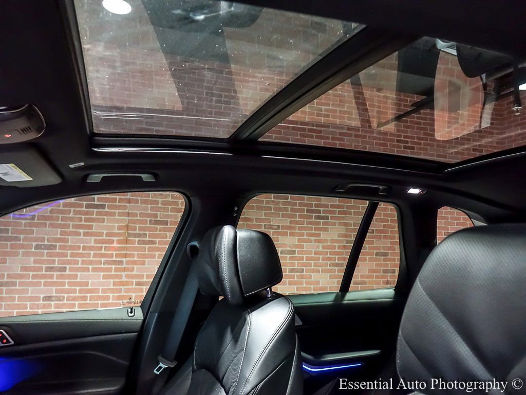 Used 2026 BMW X5 M60i image 15