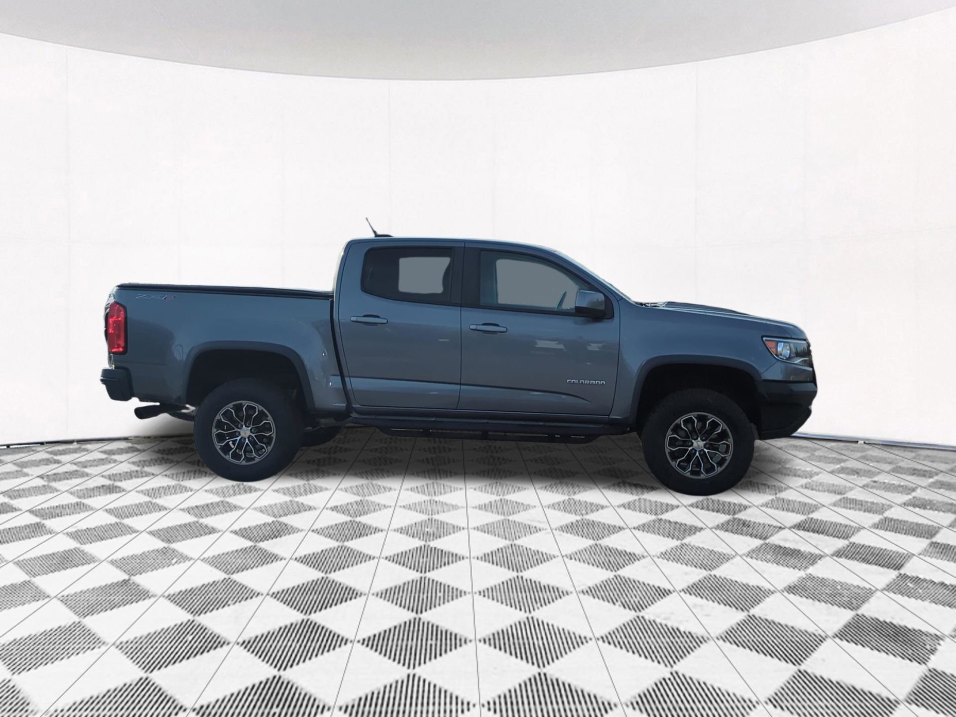 Used 2019 Chevrolet Colorado ZR2 image 7