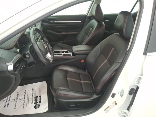 Used 2024 Nissan Altima 2.5 SR image 10
