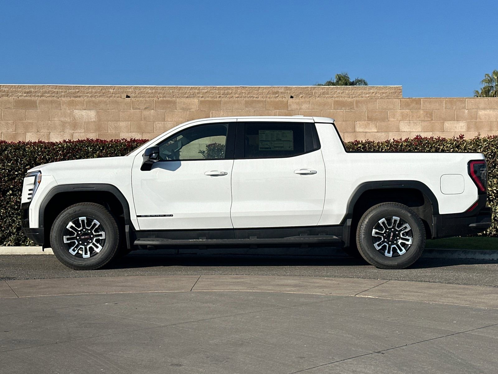 New 2026 GMC Sierra EV Elevation image 7