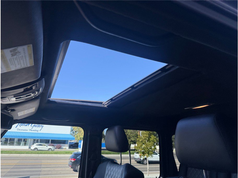 Used 2017 Mercedes-Benz G 63 AMG 4MATIC image 29