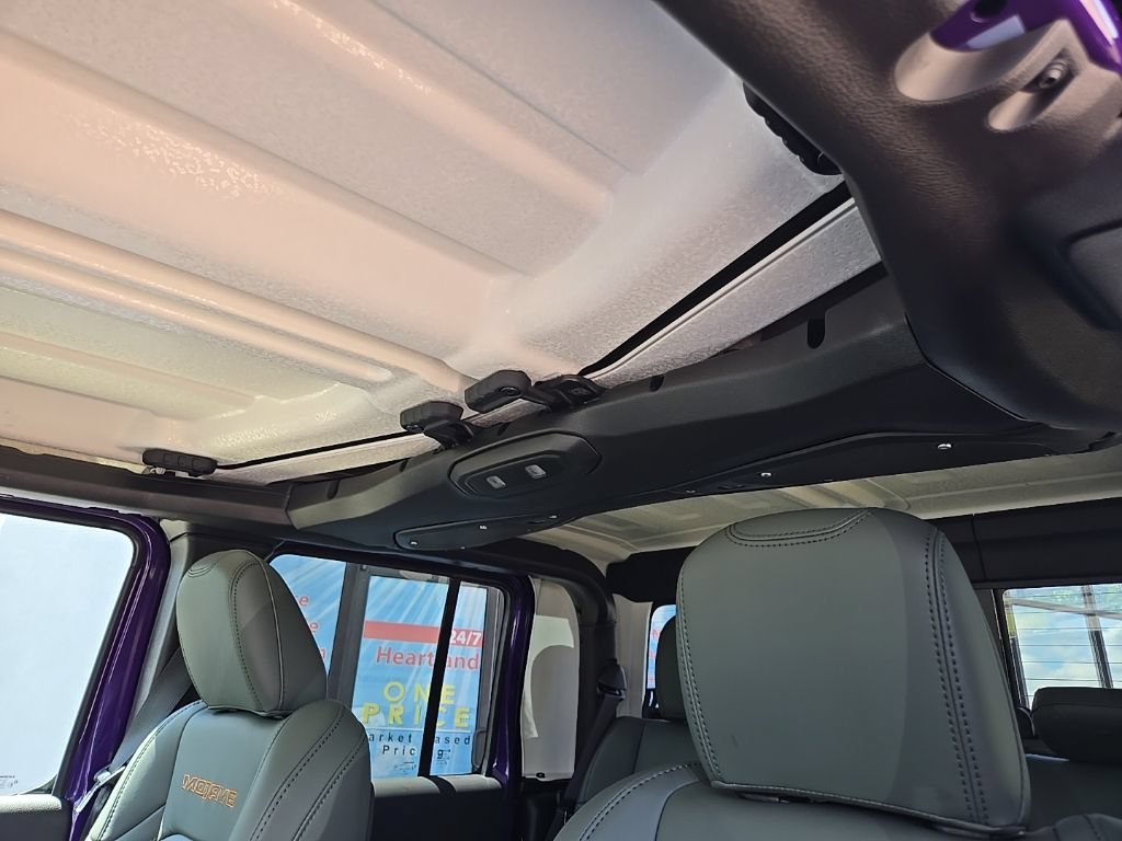 New 2026 Jeep Gladiator Mojave AWD/4WD image 41