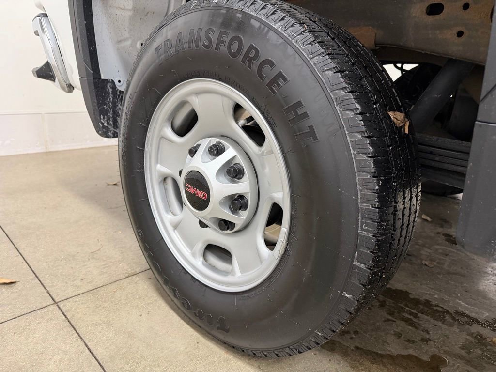 Certified 2020 GMC Sierra 2500 4x4 Crew Cab w/ Fleet Convenience Package image 26