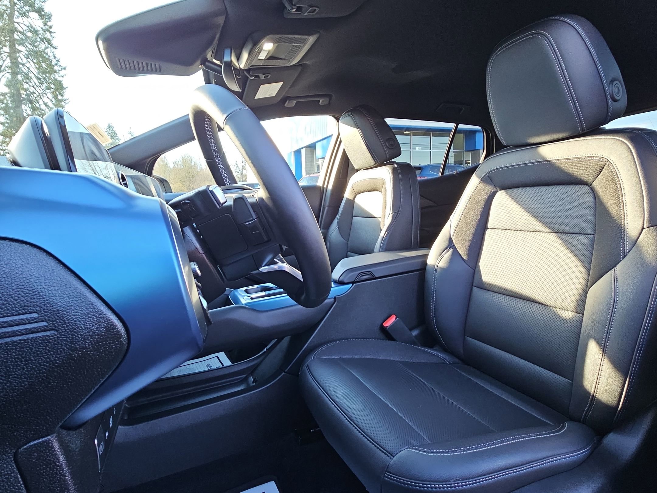 Used 2024 Chevrolet Equinox EV LT w/ LPO, Blackout Package image 13