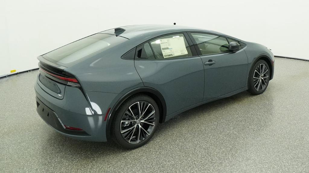 New 2026 Toyota Prius XLE image 4