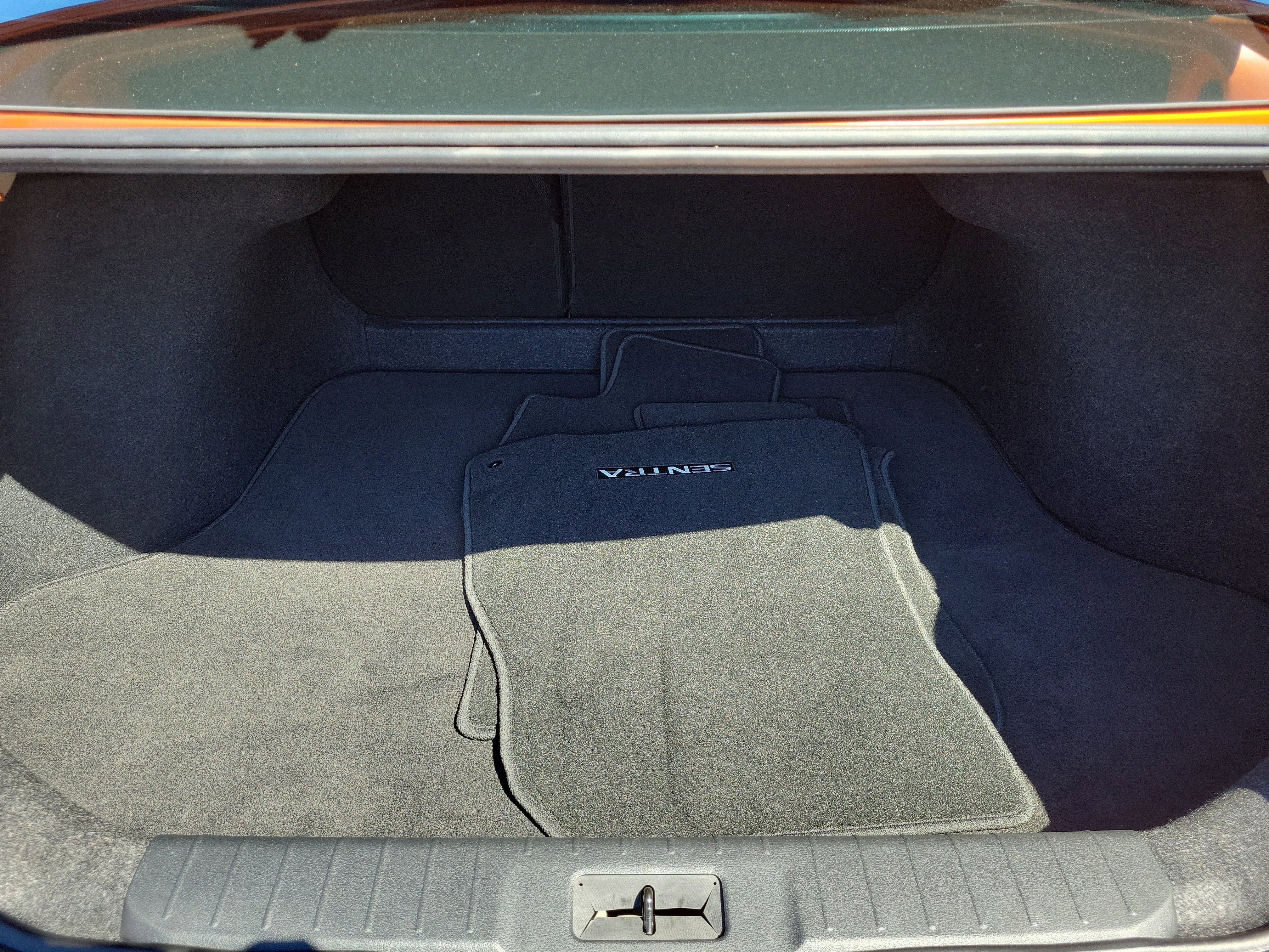 Certified 2024 Nissan Sentra SR w/ SR Premium Package image 9