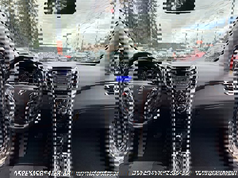 Used 2016 Hyundai Elantra GT image 9