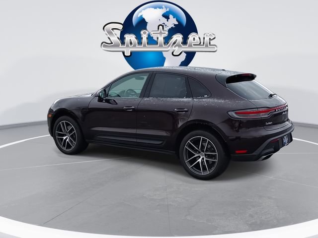 Used 2023 Porsche Macan image 7