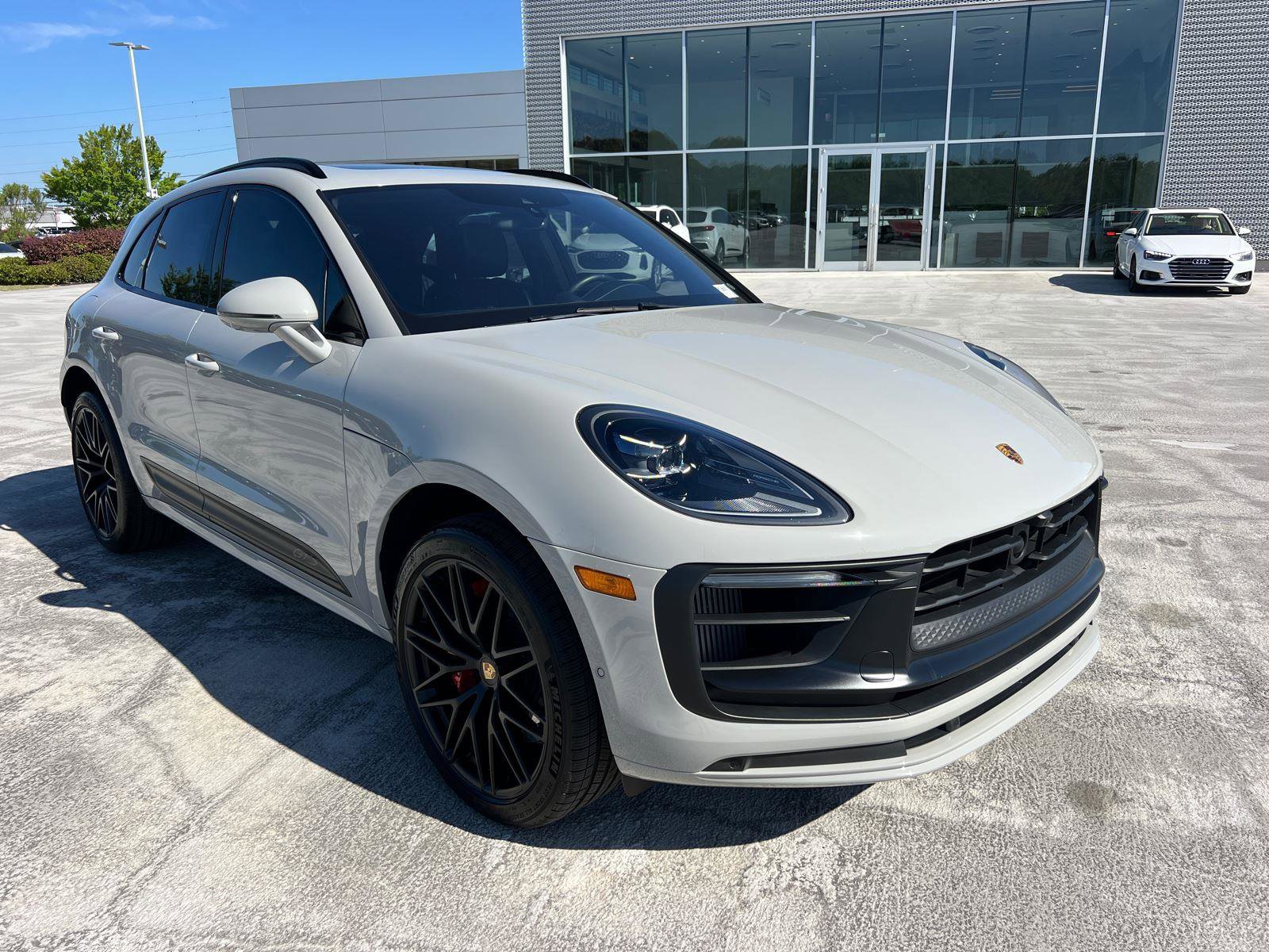 Used 2023 Porsche Macan GTS w/ Premium Package Plus AWD/4WD image 3
