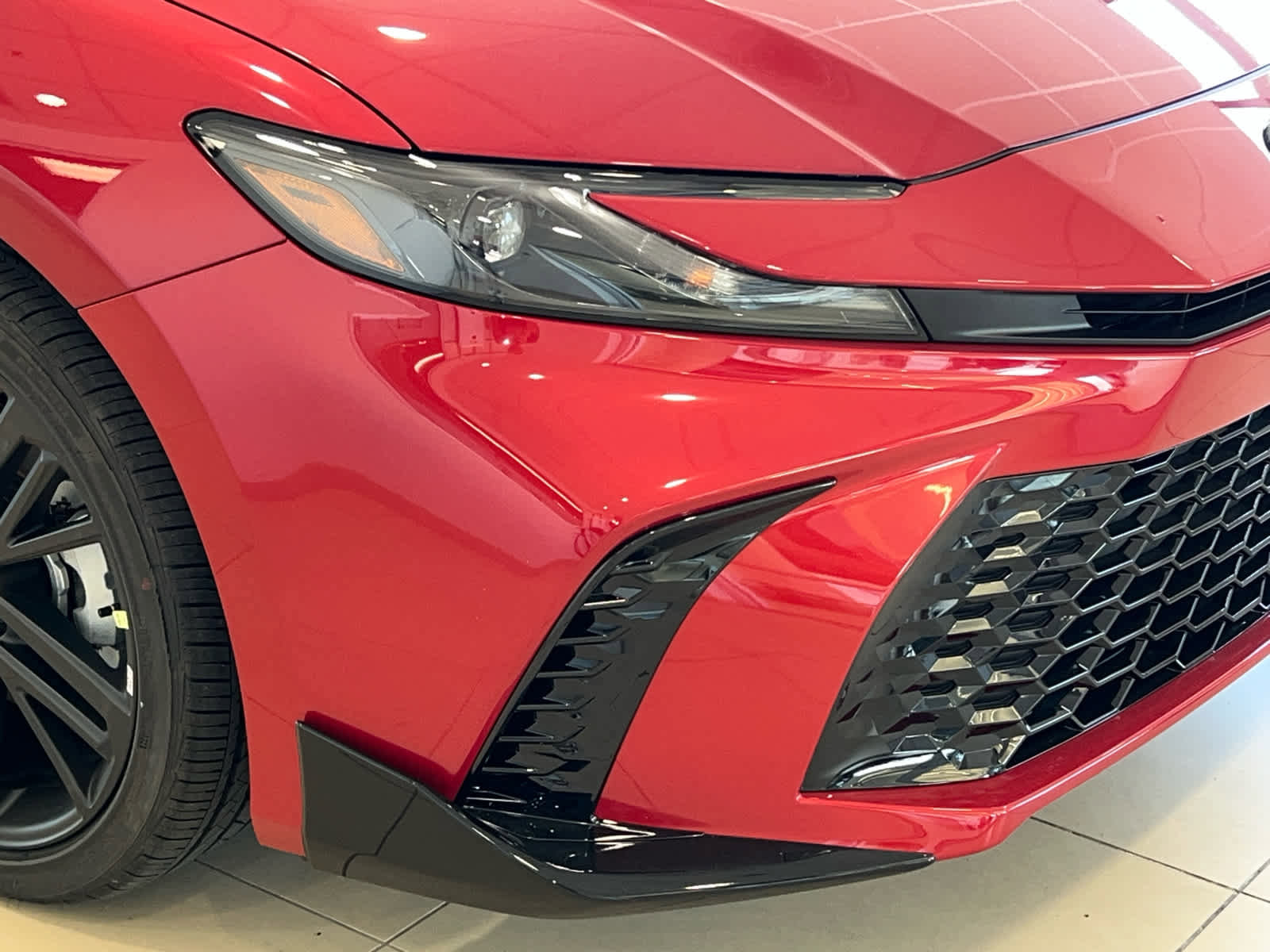 New 2026 Toyota Camry Hybrid w/ Convenience Package AWD/4WD image 2