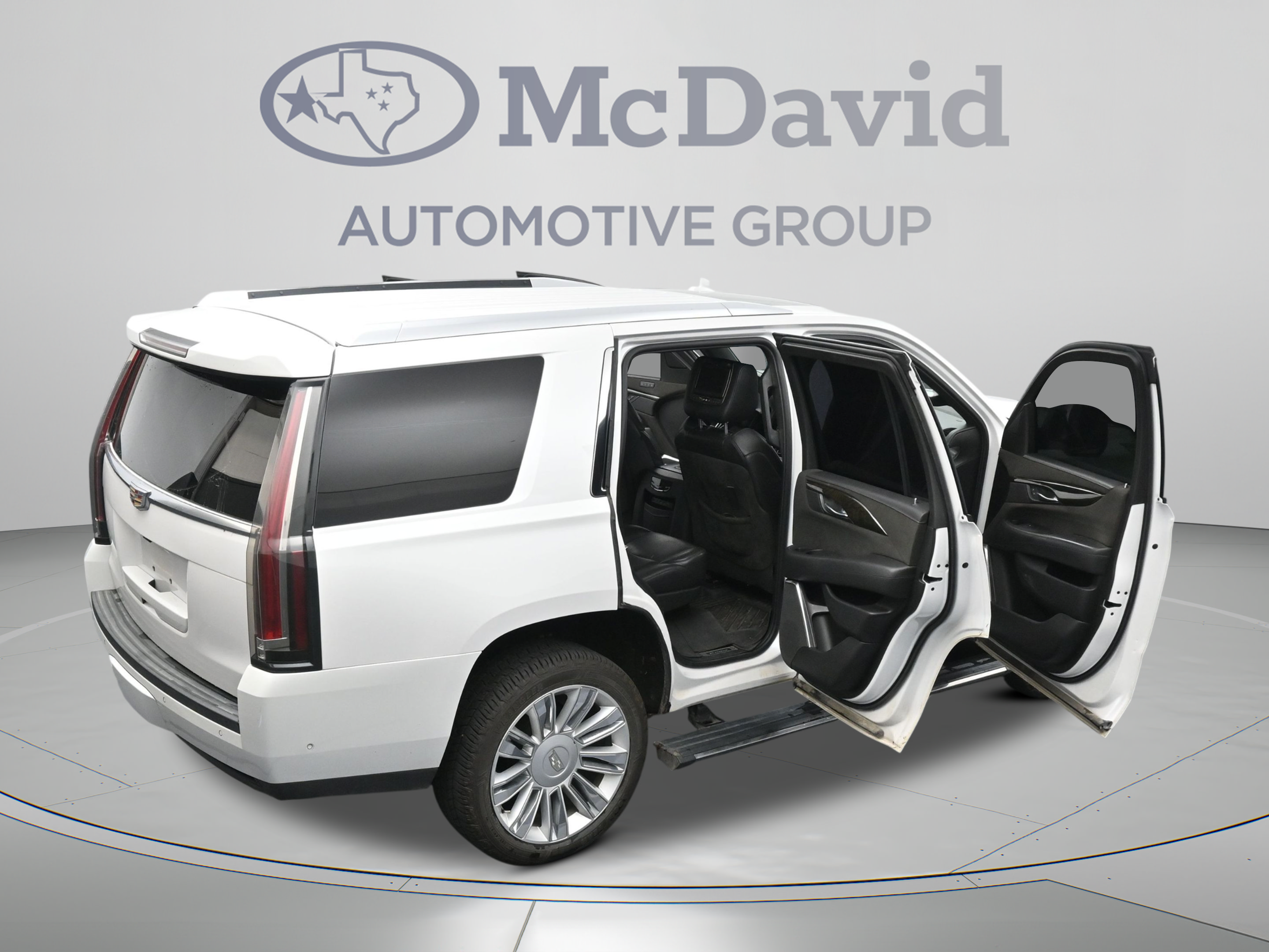 Used 2019 Cadillac Escalade Platinum AWD/4WD image 47
