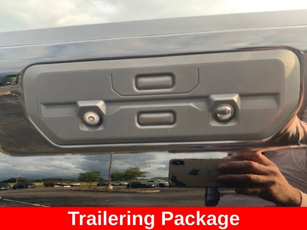 Used 2022 GMC Sierra 1500 AT4 w/ AT4 Premium Package AWD/4WD image 10