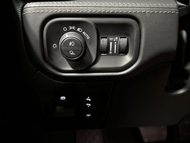 New 2026 RAM 1500 Limited AWD/4WD image 19