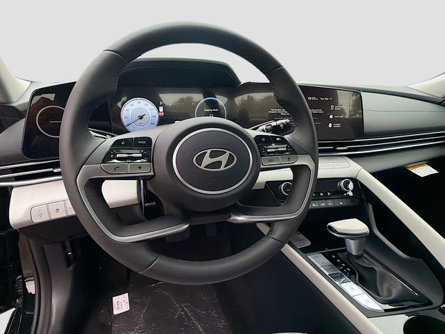 New 2026 Hyundai Elantra Limited image 11