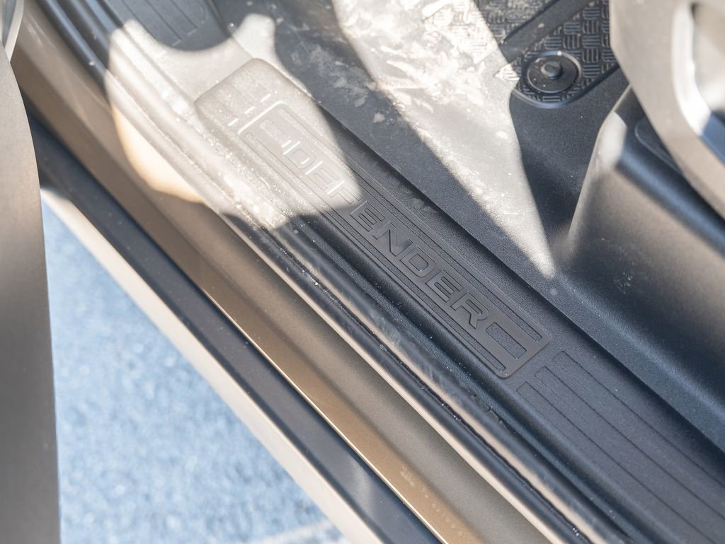 New 2026 Land Rover Defender 110 S image 16