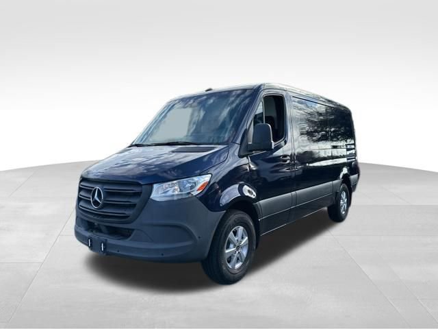 Used 2023 Mercedes-Benz Sprinter 144 Cargo video 2