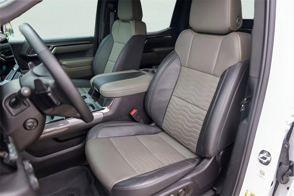 Certified 2024 Chevrolet Silverado 1500 ZR2 w/ Technology Package image 10